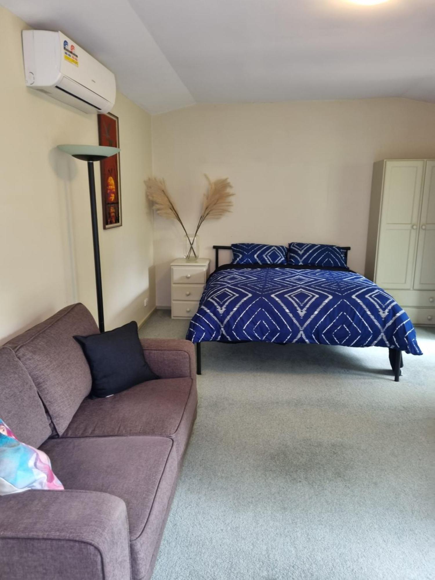 Garden Dreams Bungalow Blackburn Экстерьер фото